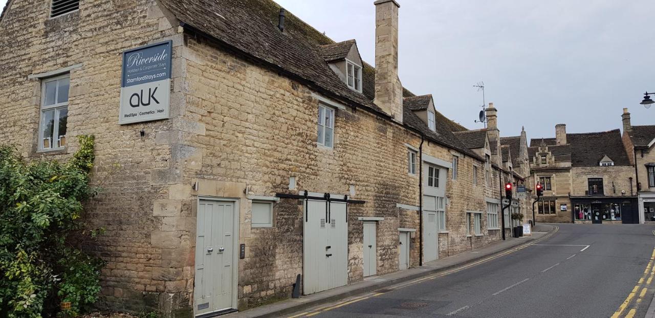 Riverside Stamford Stays Exteriér fotografie