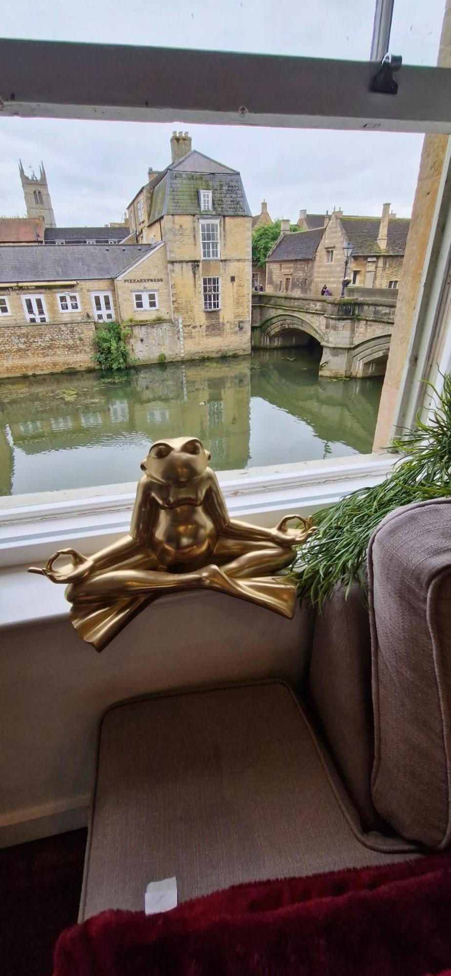 Riverside Stamford Stays Pokoj fotografie